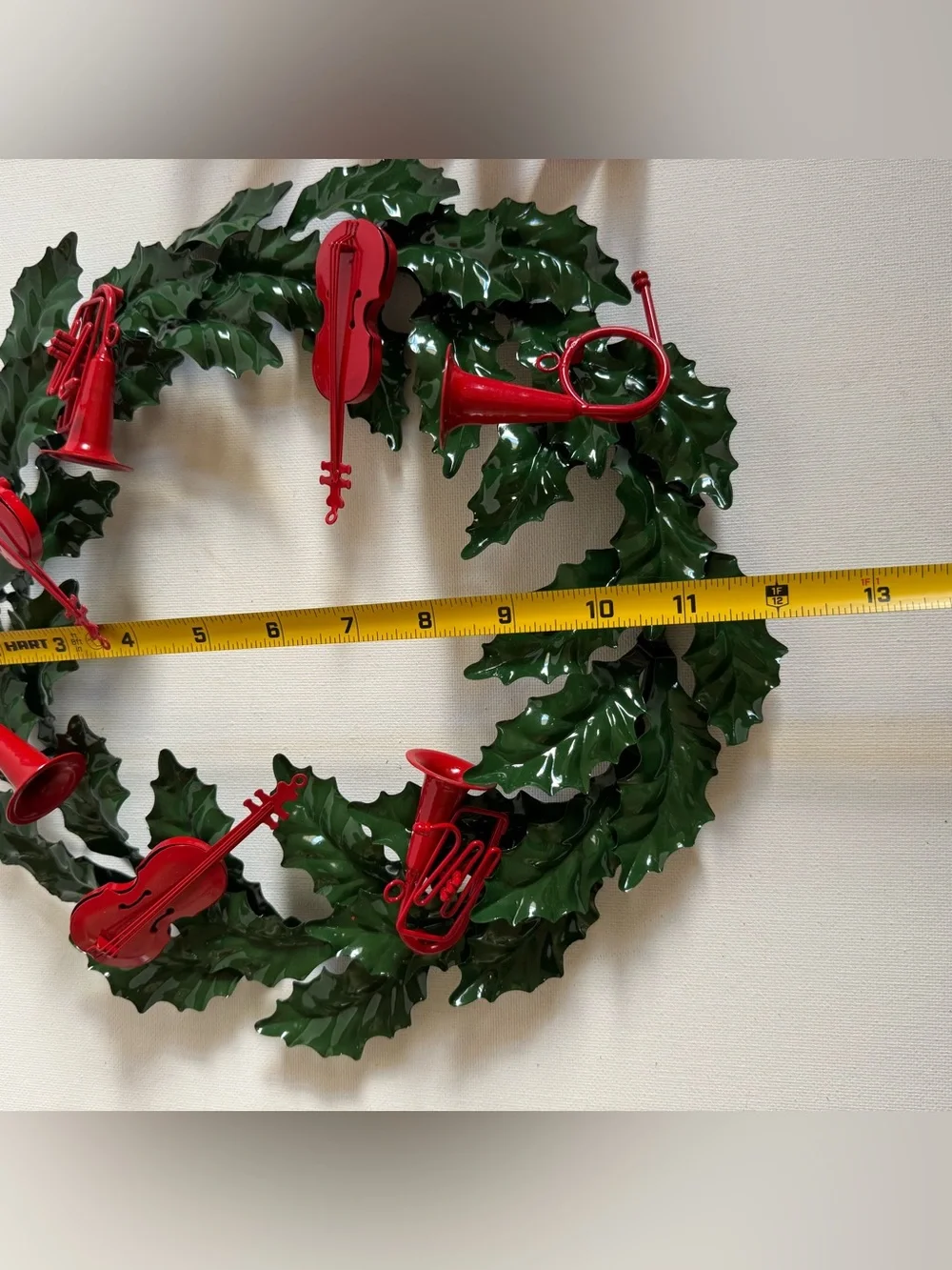 Vtg Department Dept 56 Metal Christmas Wreath Holly Violin Horn Musical Decor